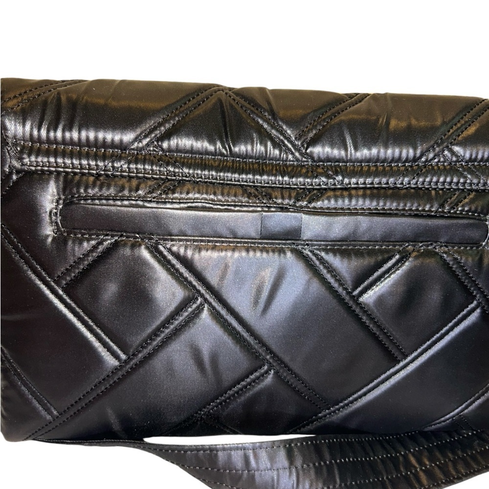 NWOT lug huddle quilted crossbody bag - Picture 2 of 13